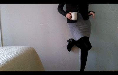 CassieScat - Boss Makes You Watch Her Shit (+ Close-ups)