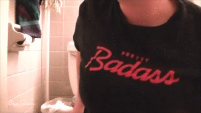 Scat Goddess Amanda - Digging Shit out of My Pregnant Ass