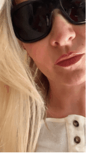 Lady Bella - My toilet-slaves mouth is filling with my shit and pee !