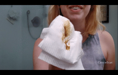 CassieScat - Holding in a Shart Explosion: The Recipe for Rank, Juicy Farting