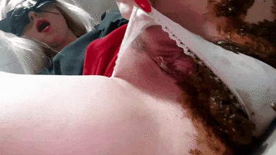Love to Shit Girls - Ruined Bulge In Pink