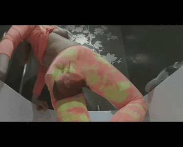 Love to Shit Girls - Tights Messy From Goddess