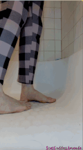 Scat Goddess Amanda - Laying Back Pushing Out Big Shit Load
