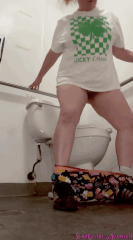 Scat Goddess Amanda - Pooping & Smelling Myself in Men's Bathroom