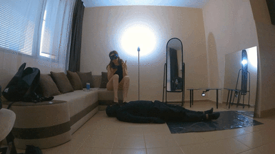 Mistress Anna Toilet - 254 Glass Toilet 2 - Explosion Diarrhea