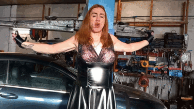 Club der Scheissefresser by MISTRESS LUCIANA - In der Werkstatt gibts Scheiße zum Frühstück