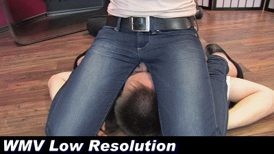 Boss Girls Productions - Jeans facesitting with Saskia (WMV Low Resolution)