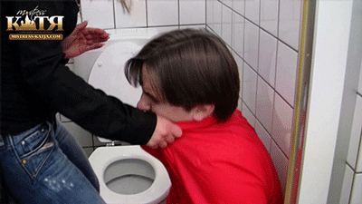 Mistress Katjas Clips & Pictures - 05-003 - Get facesat on the toilet and your head flushed down! (WMV - HQ - High Definition)