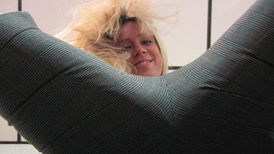 Boss Girls Productions - Feel her weight