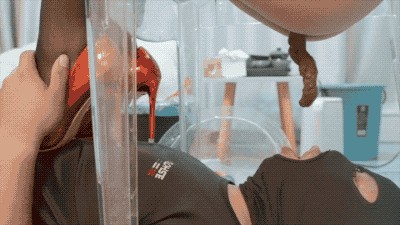 mistress's red high-heeled shoes humiliated the toilet slave and made him eat shit （FHD）