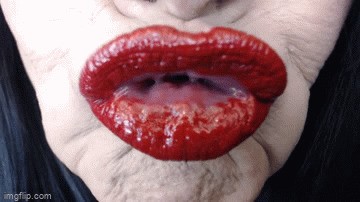 Red Duck lips Tube Lipstick