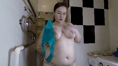 Chubby Girl Poop in the Shower