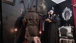 The Severe Nun Teaches The 10 Commandments To The Friar