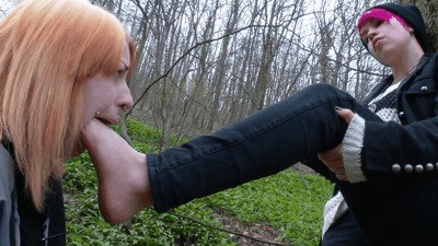 Gagging in the Woods (FULL HD MP4 version)