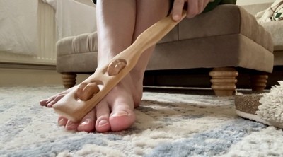 Feet Play