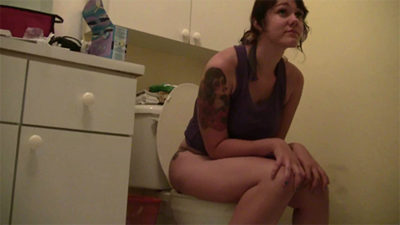Straddling to Poop