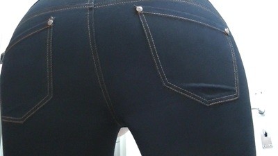 Shit hot in sexy Jeans
