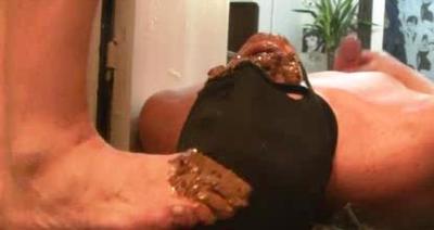 Foot in mouth full of scat