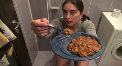 Mistress Roberta -Surprize breakfast -pov
