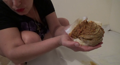 Mistress Roberta -Feeding day for toilet slave-pov