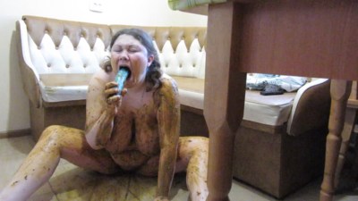 Big girl, big shit